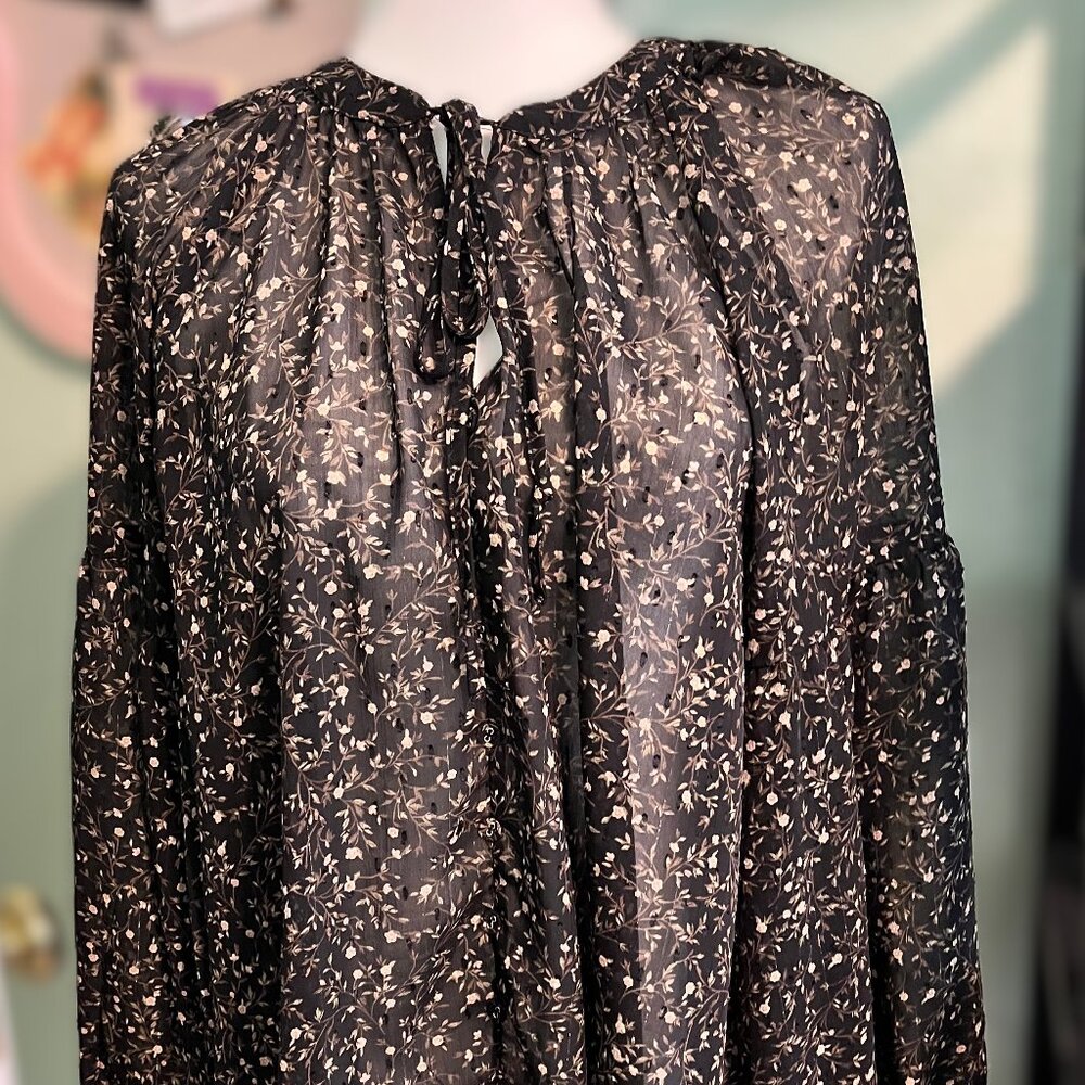 Blue Pepper Blouse, Size L